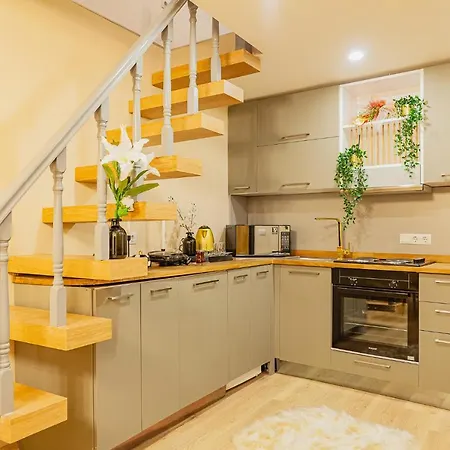 Apartmanhotel Lord Morgan & Exclusive Design Nisantasi 4*